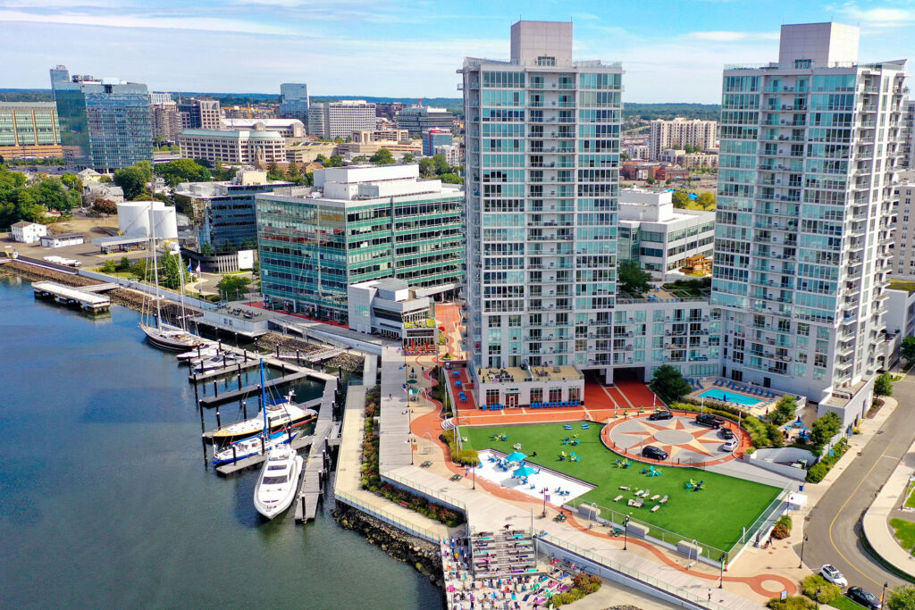 Harbor Point North Marina