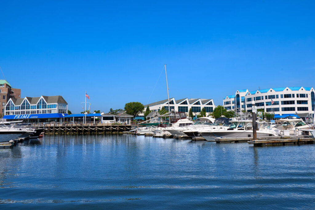 Harbor Point West Marina